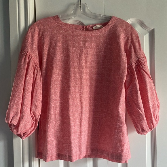 3/4 sleeve woven floral top - Picture 2 of 5